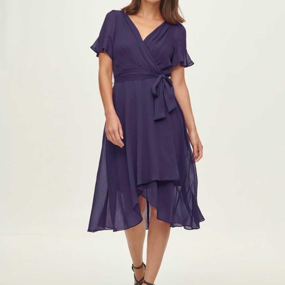 DKNY  Women's Purple Belted Flutter Short Sleeve V-neckFloral Chiffon Midi Sz 4